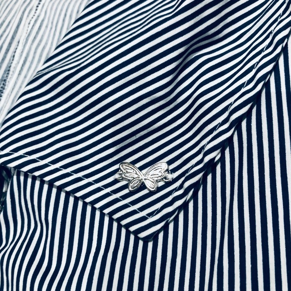 Romper with belt and front zipper🌼🌻 - Picture 4 of 7